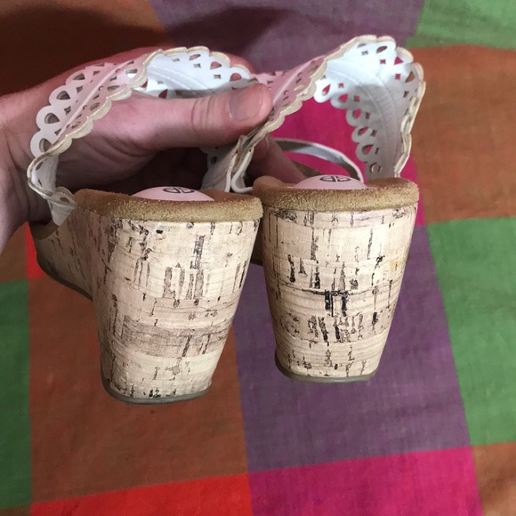 Giani Bernini Wedges - Picture 4 of 7